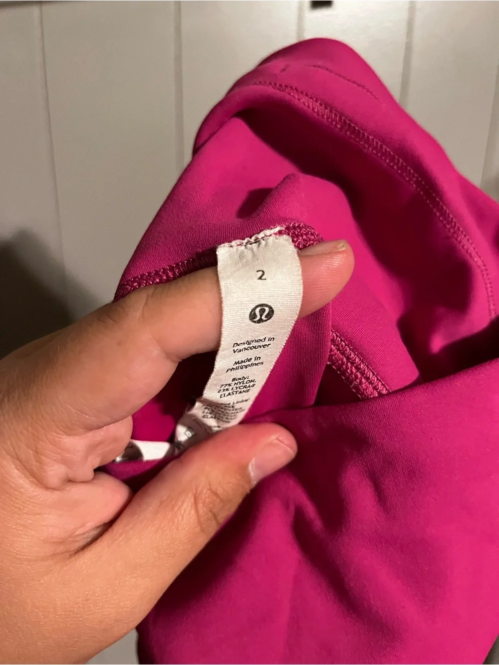 Lululemon hot pink leggings -excellent condition